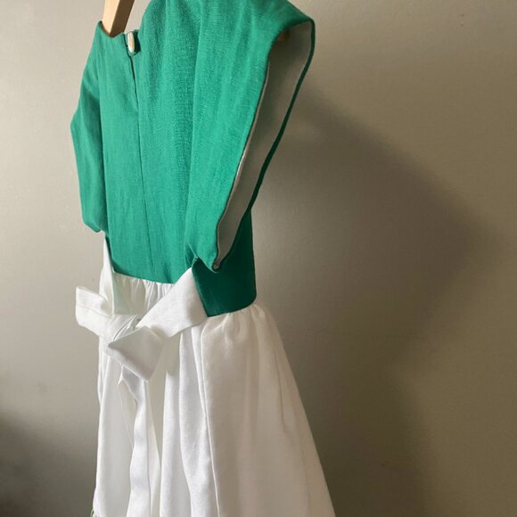 Handmade Children's Green White Linen Viscose Cotton Crochet Flower Dress - Picture 11 of 14